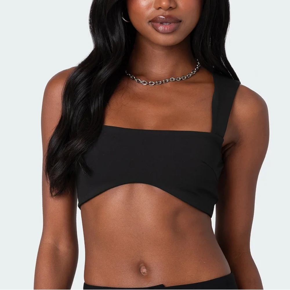 Edikted sports bra/crop top